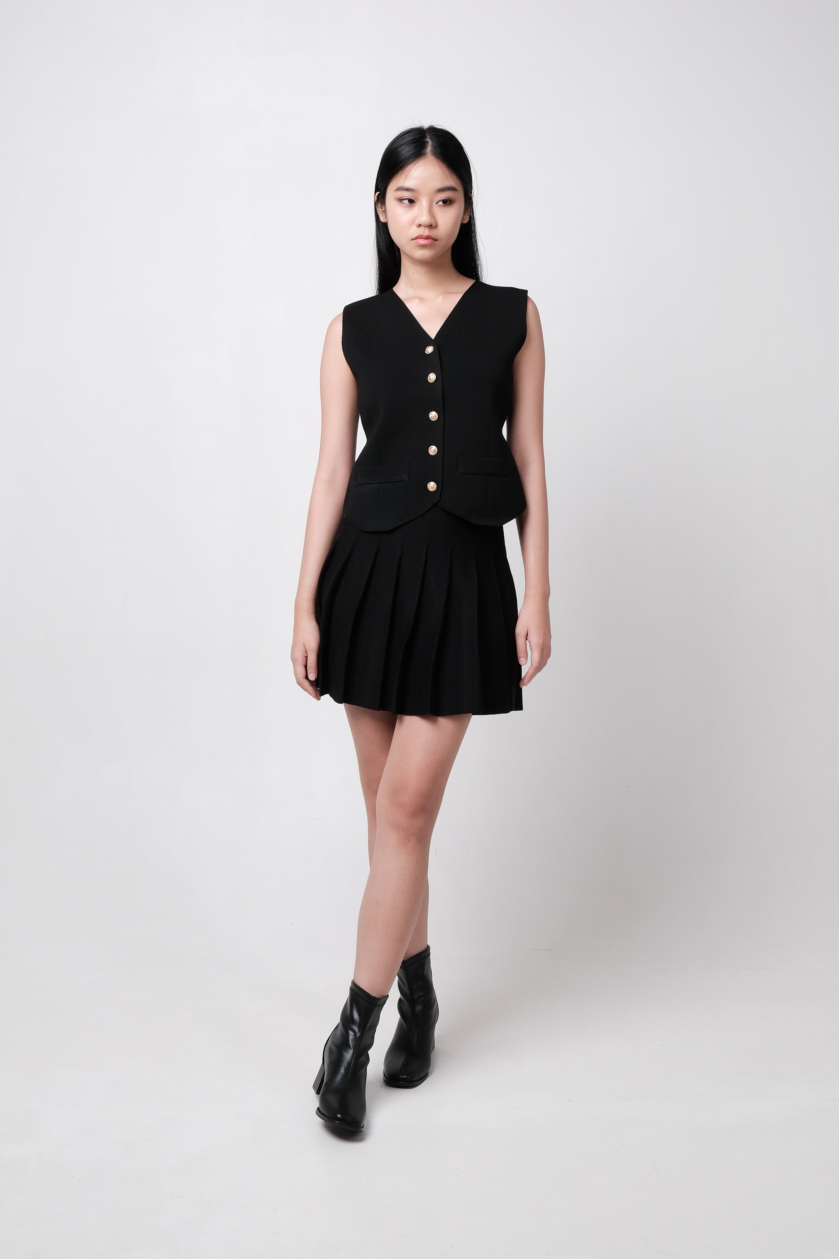 ABBY KNIT VEST SKIRT CO-ORD (BLACK)