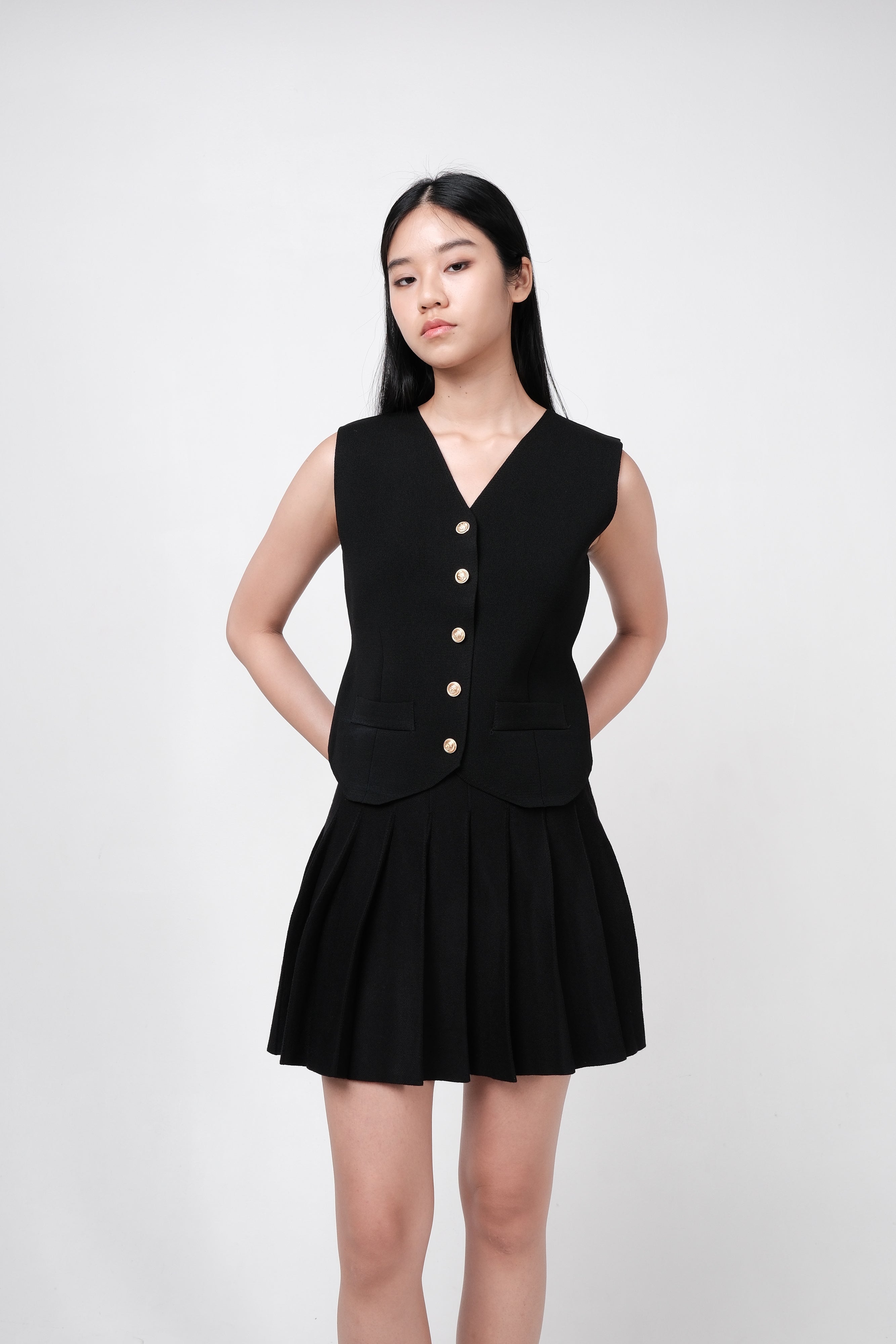 ABBY KNIT VEST SKIRT CO-ORD (BLACK)