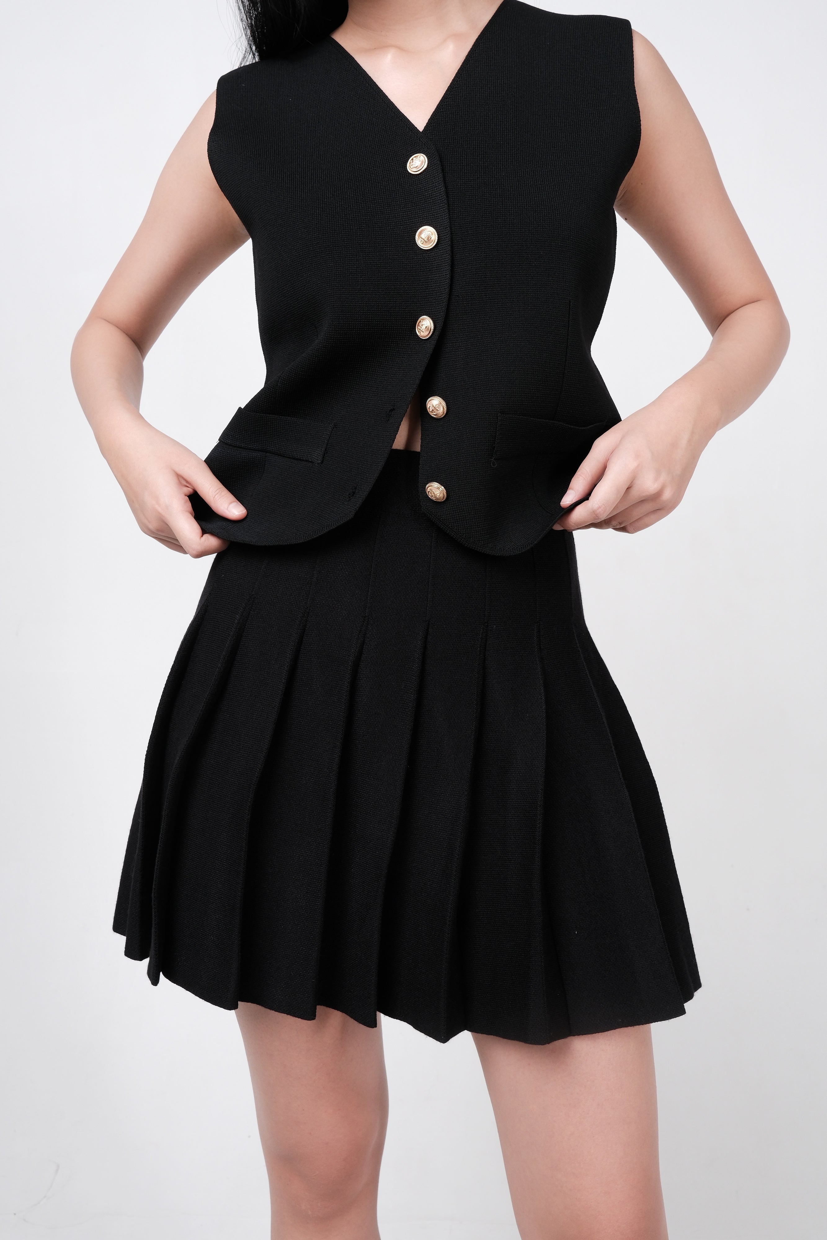 ABBY KNIT VEST SKIRT CO-ORD (BLACK)