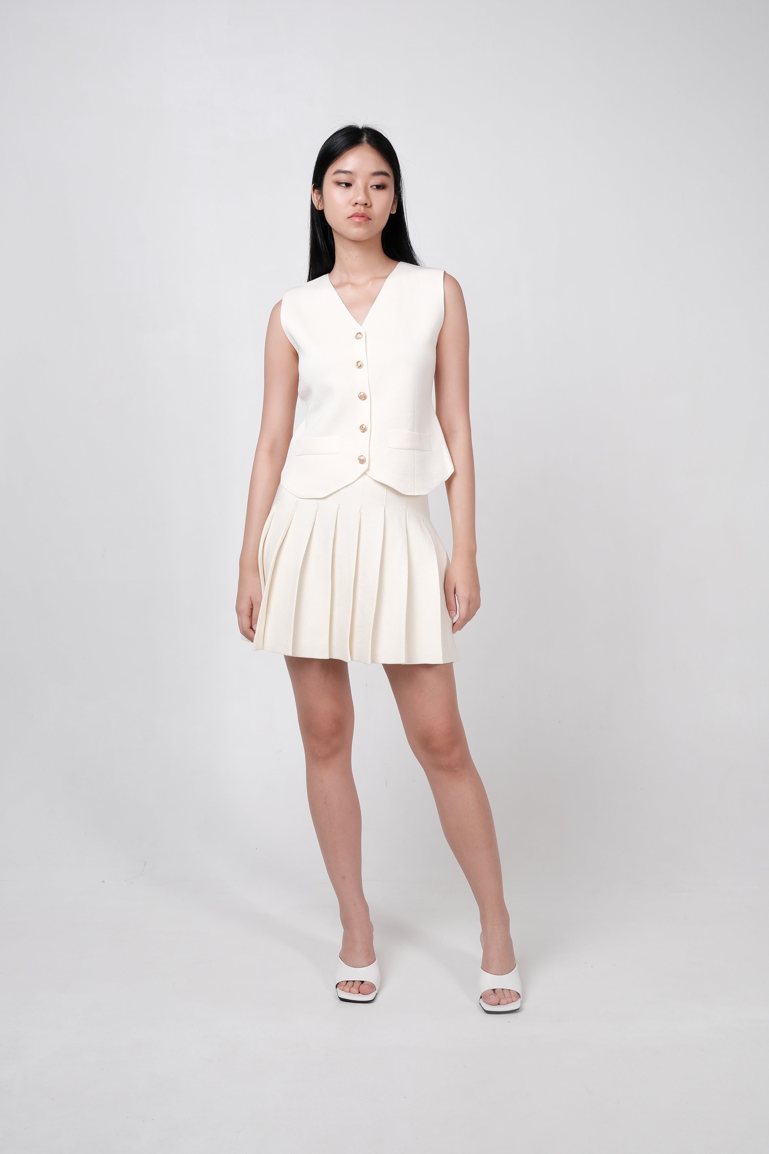 ABBY KNIT VEST SKIRT CO-ORD (CREAM)