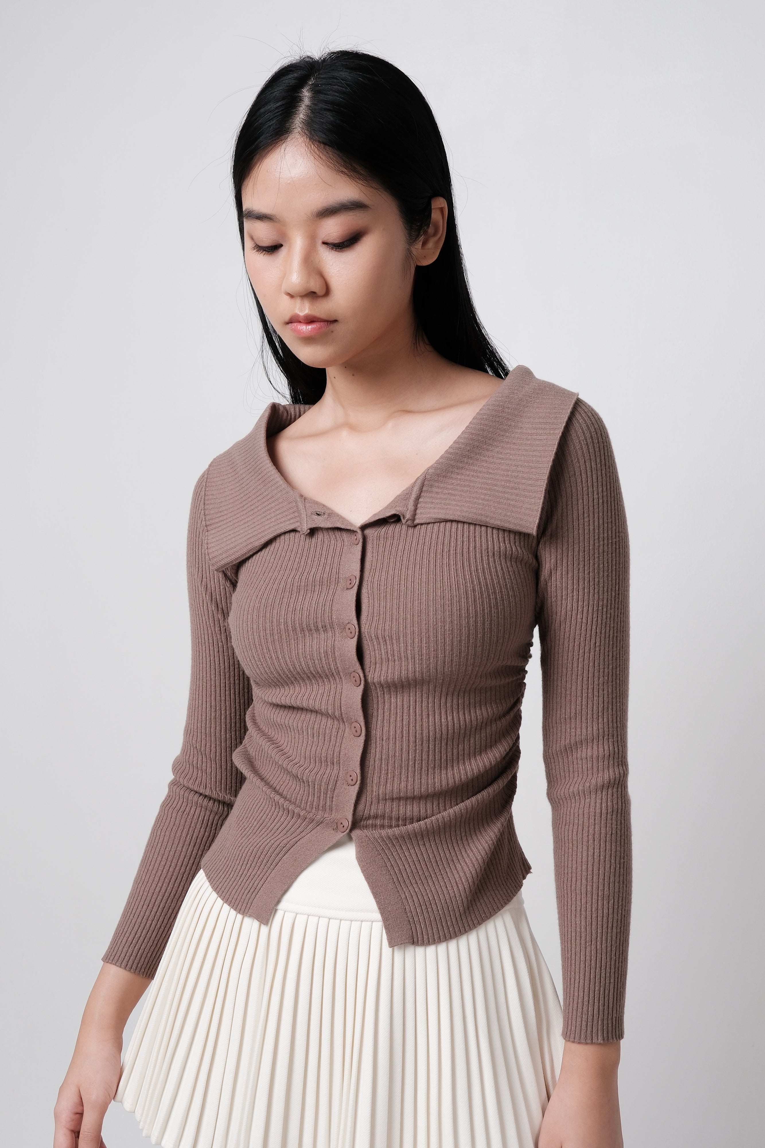 AMELIA LONG SLEEVE BUTTON TOP (TAUPE)