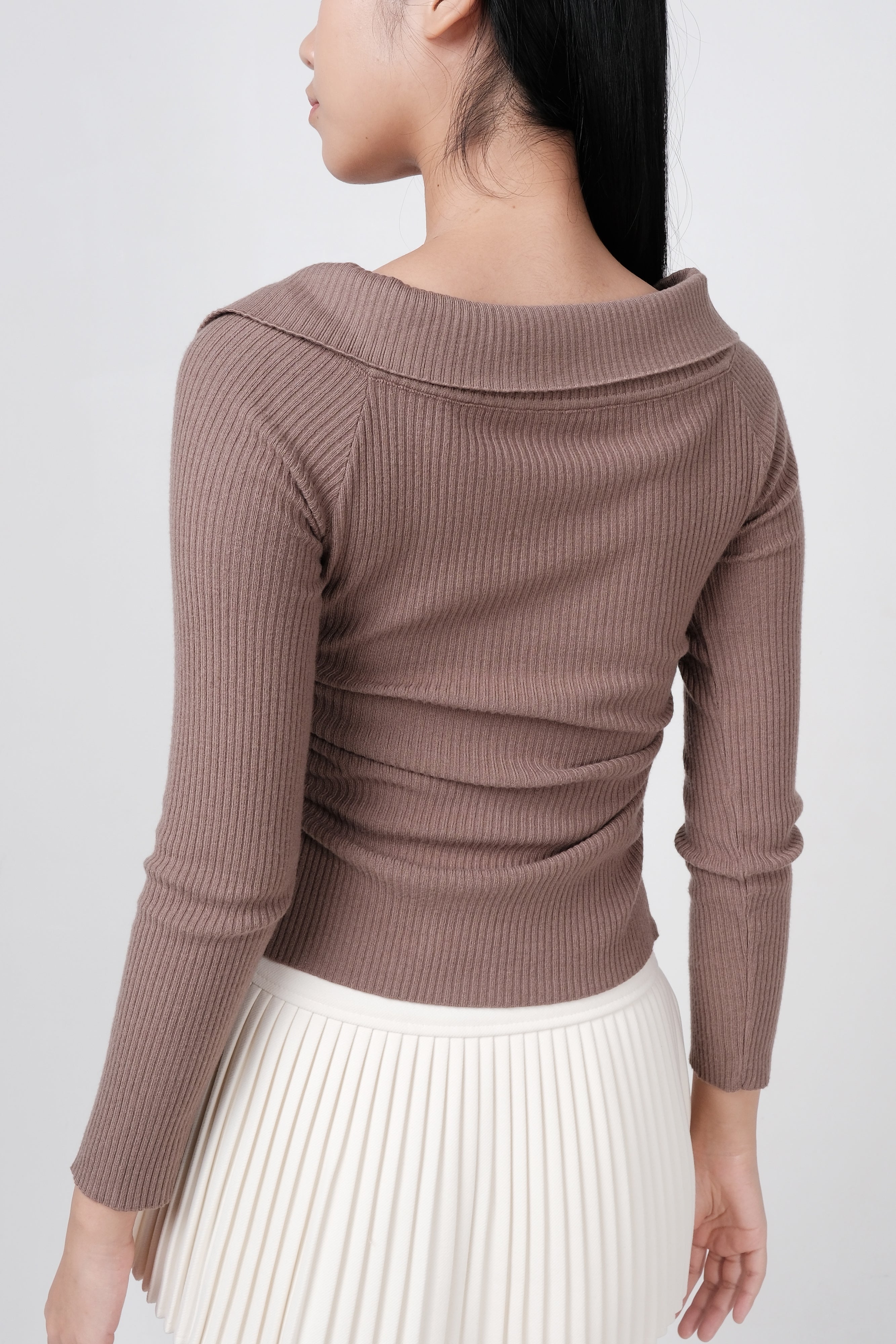 AMELIA LONG SLEEVE BUTTON TOP (TAUPE)