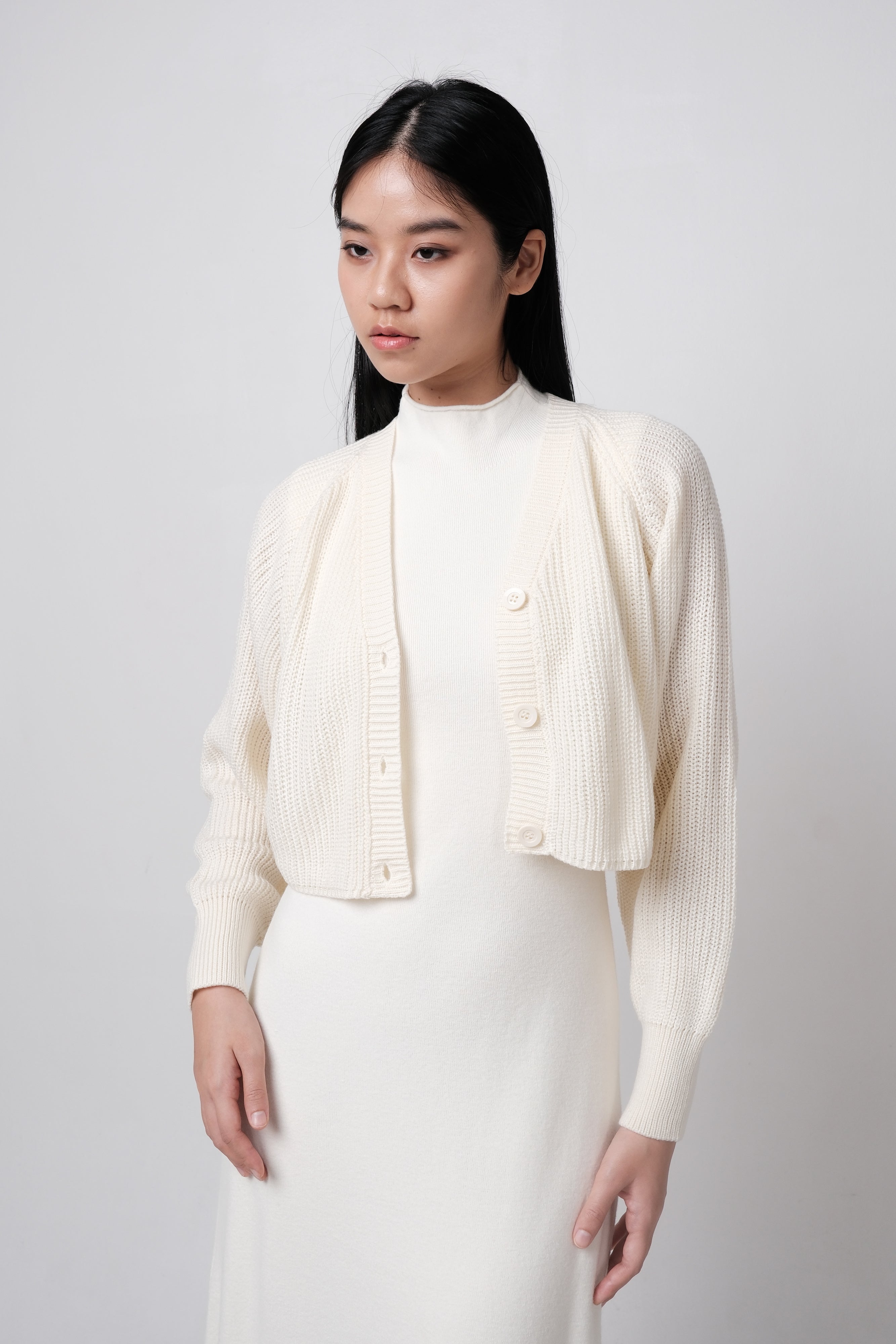 LILY KNIT CROPPED CARDIGAN (CREAM)