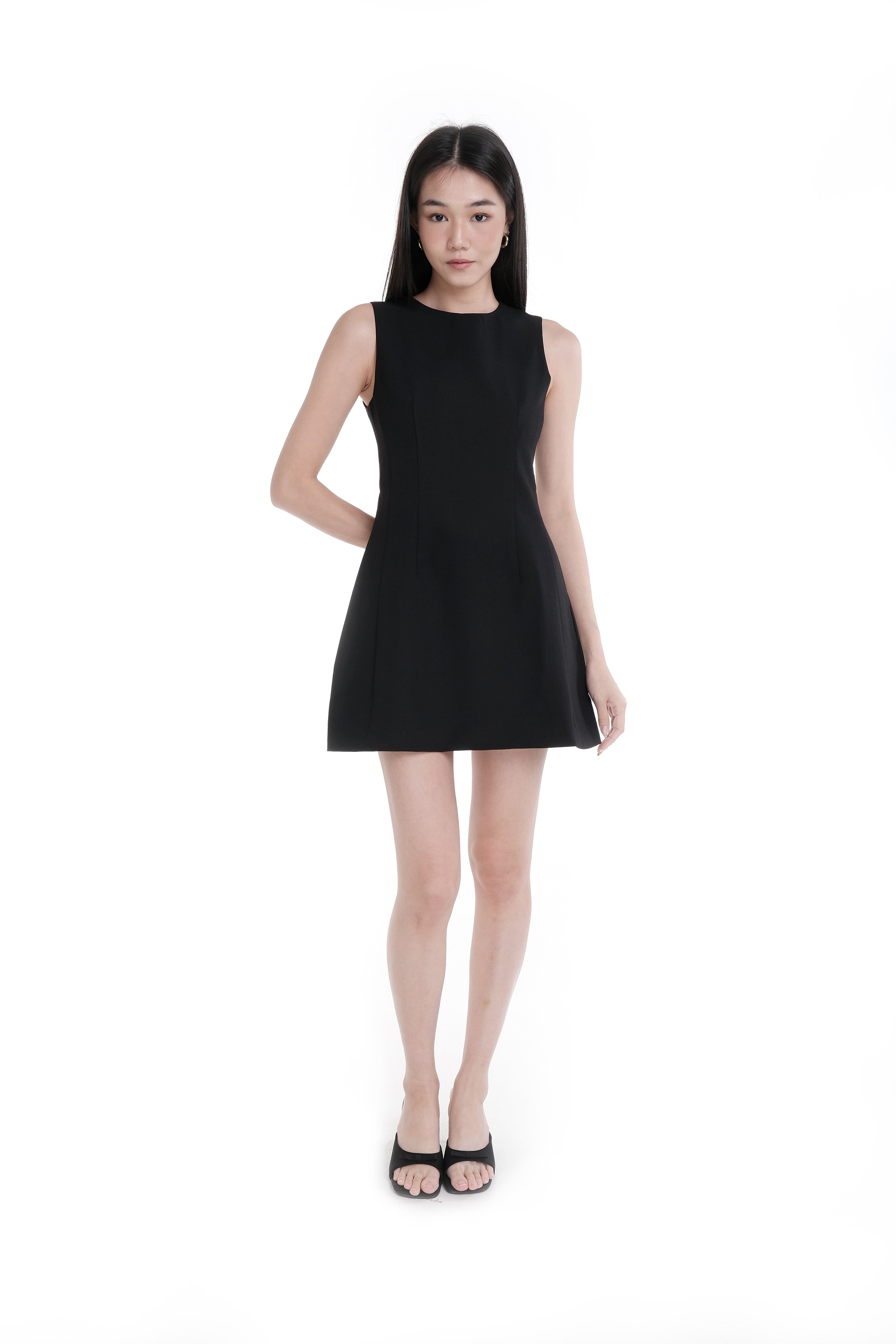 SIMONE SHIFT DRESS (BLACK)