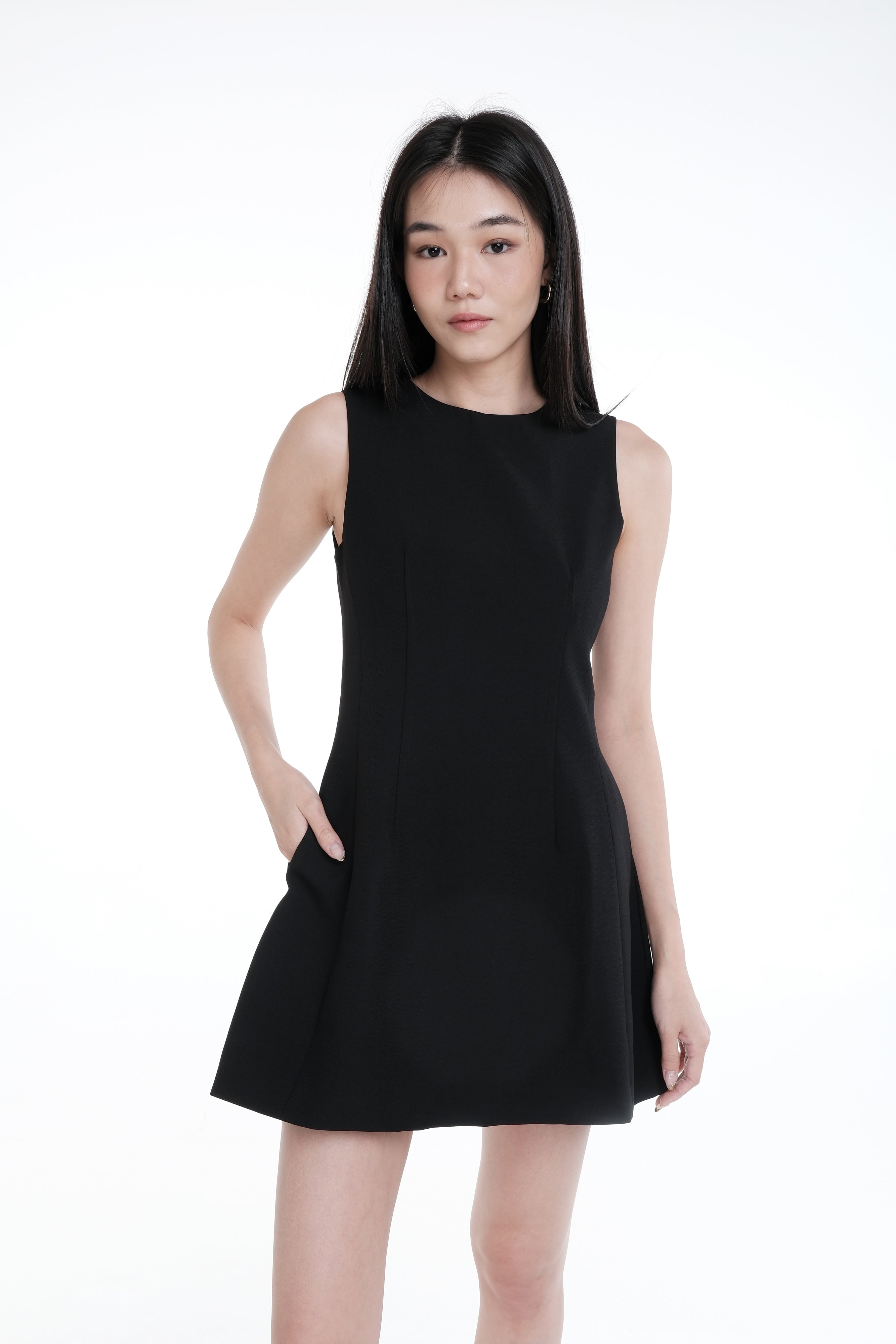 SIMONE SHIFT DRESS (BLACK)